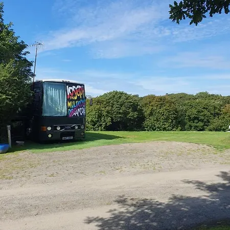 Fosfelle Glamping Hotel Hartland Exterior photo